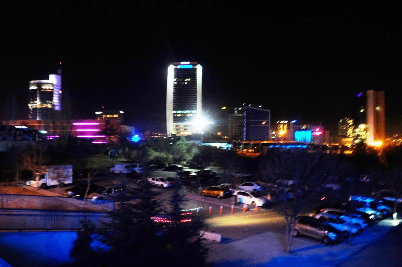 AŞTİ Otogar - Vivanova Otel'e uzaklık 5,5 km