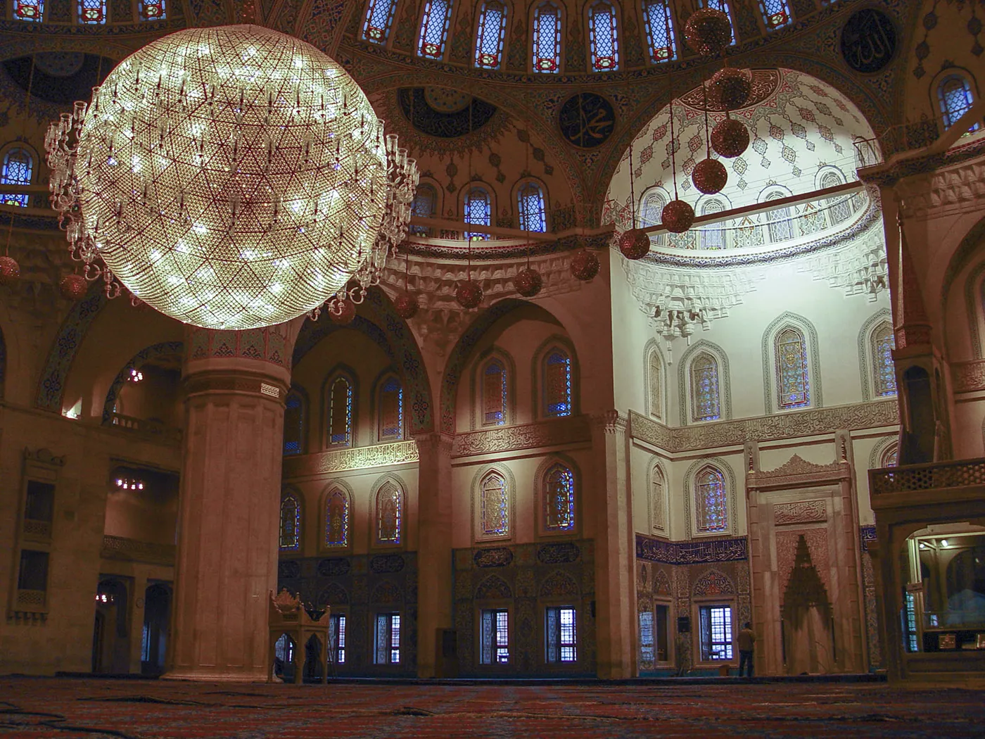 Kocatepe Camii - Vivanova Otel'e uzaklık 900 m